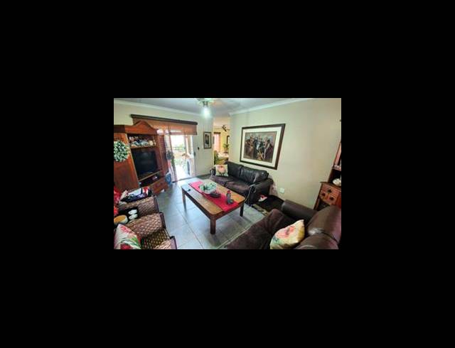 4 BEDROOM HOUSE SOLD IN HESTEAPARK